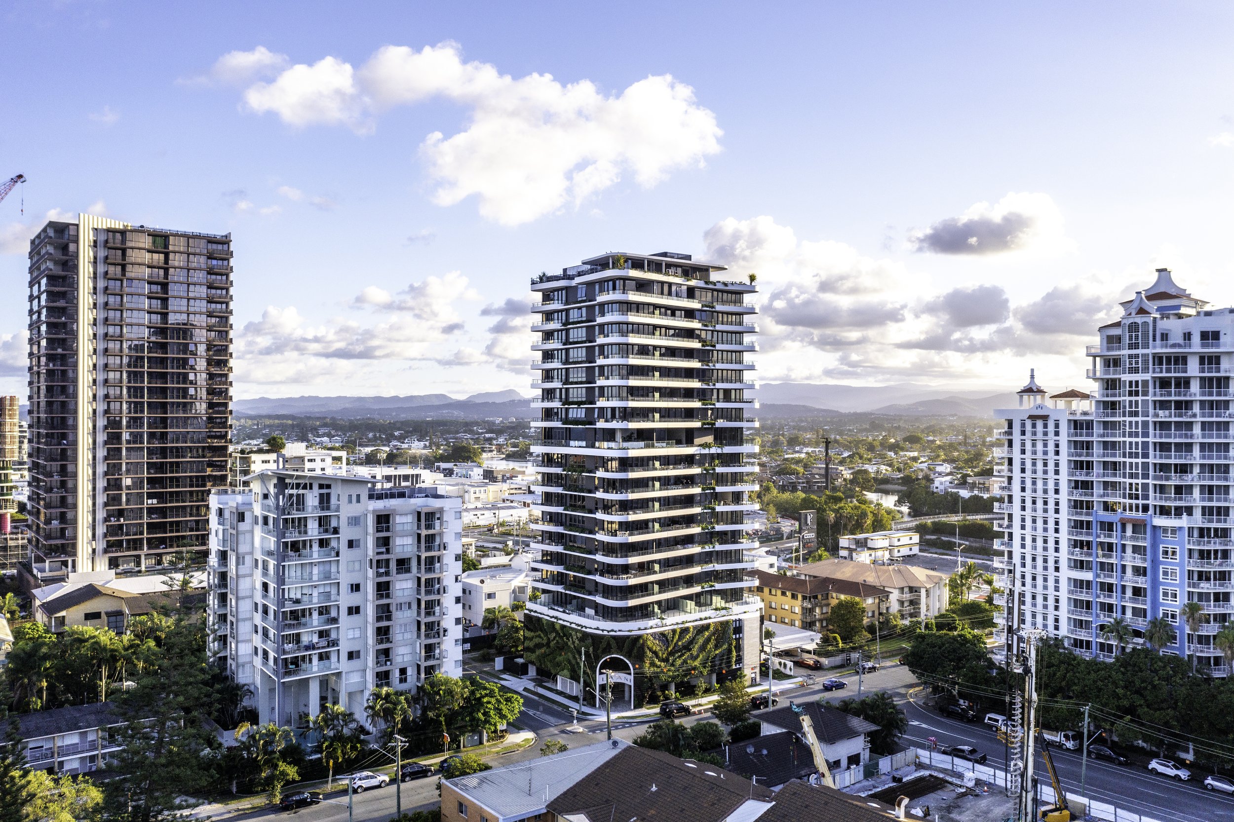 LAANI Apartments